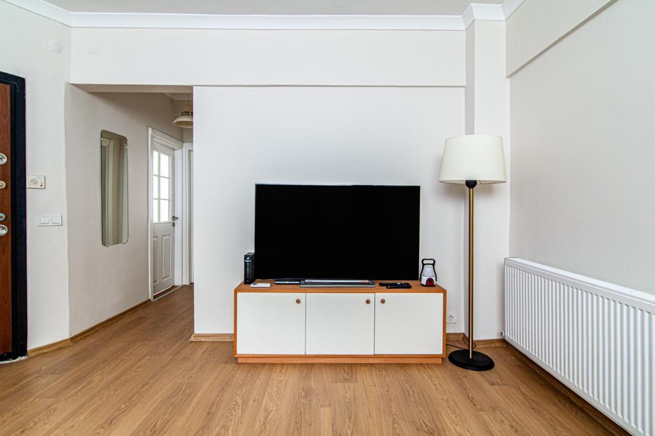 Gorgeous Apartment In The Heart Of Cihangir 伊斯坦布尔 外观 照片